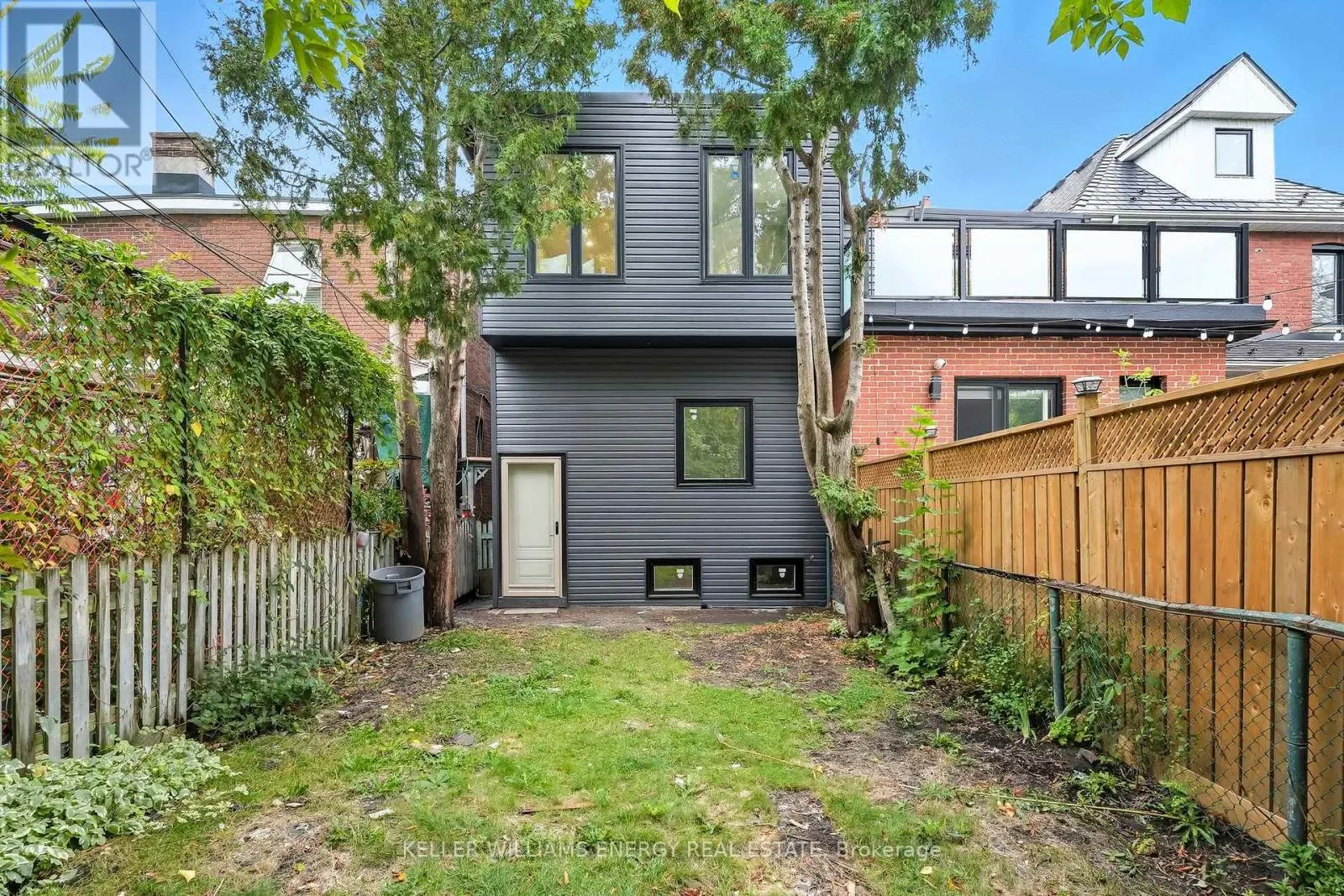 25 SPRING GROVE AVENUE