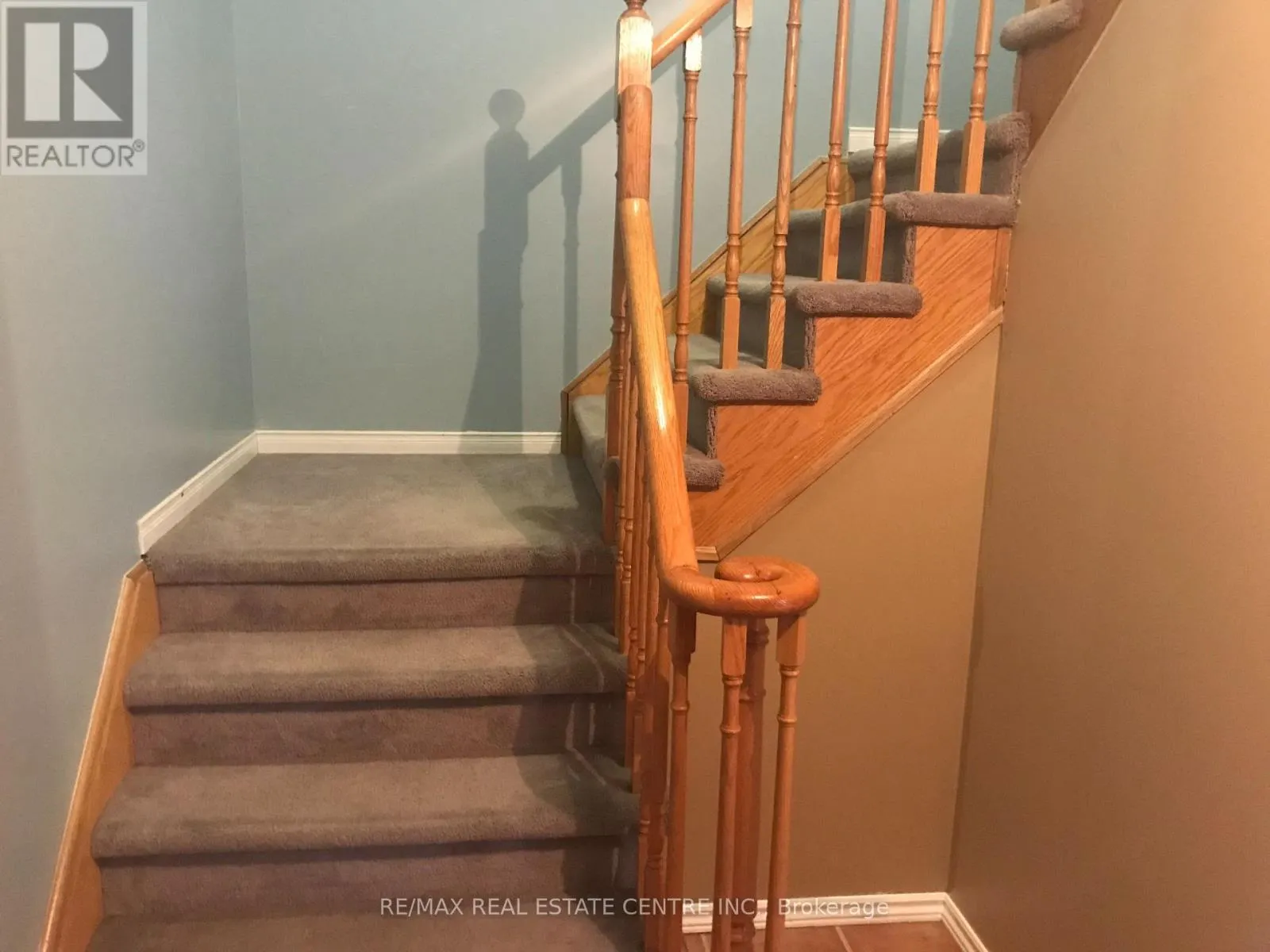 177 VINTAGE GATE