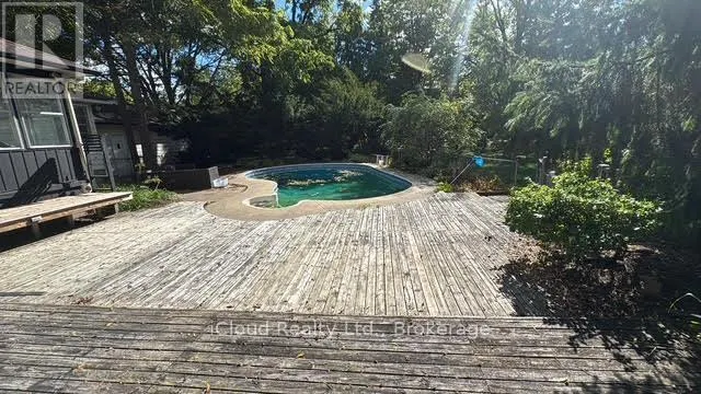 398 CHRISTINA DRIVE