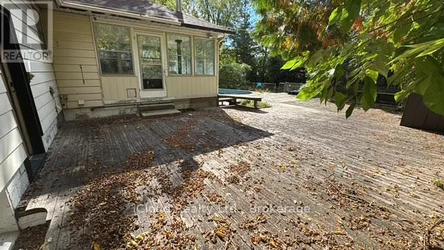 398 CHRISTINA DRIVE