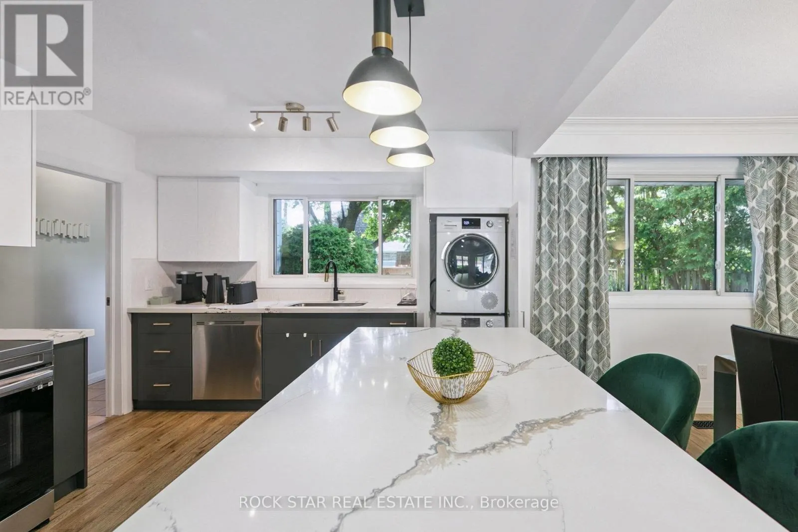 635 BRIDLE WOOD