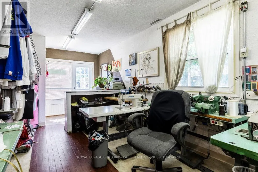 723 HYDE ROAD