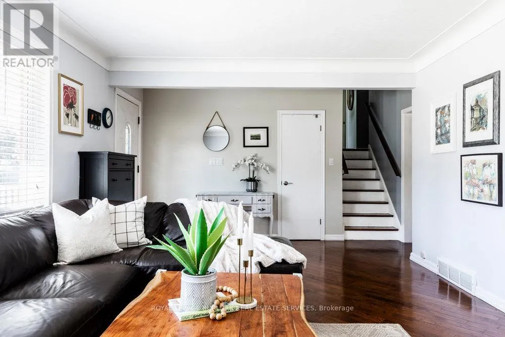 723 HYDE ROAD