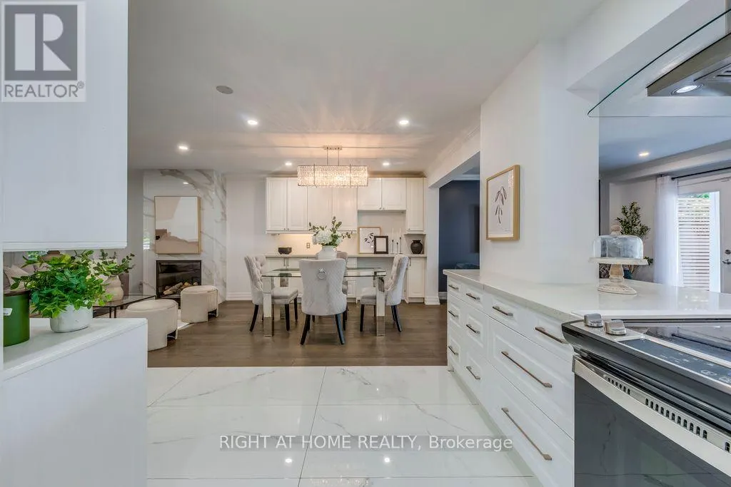 43 SOUTH KINGSWAY