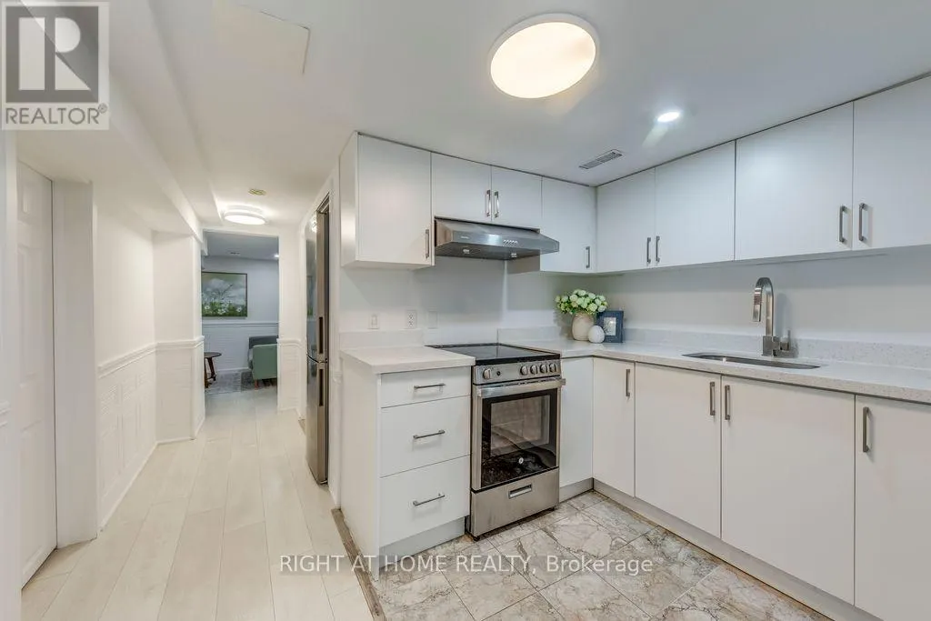 43 SOUTH KINGSWAY