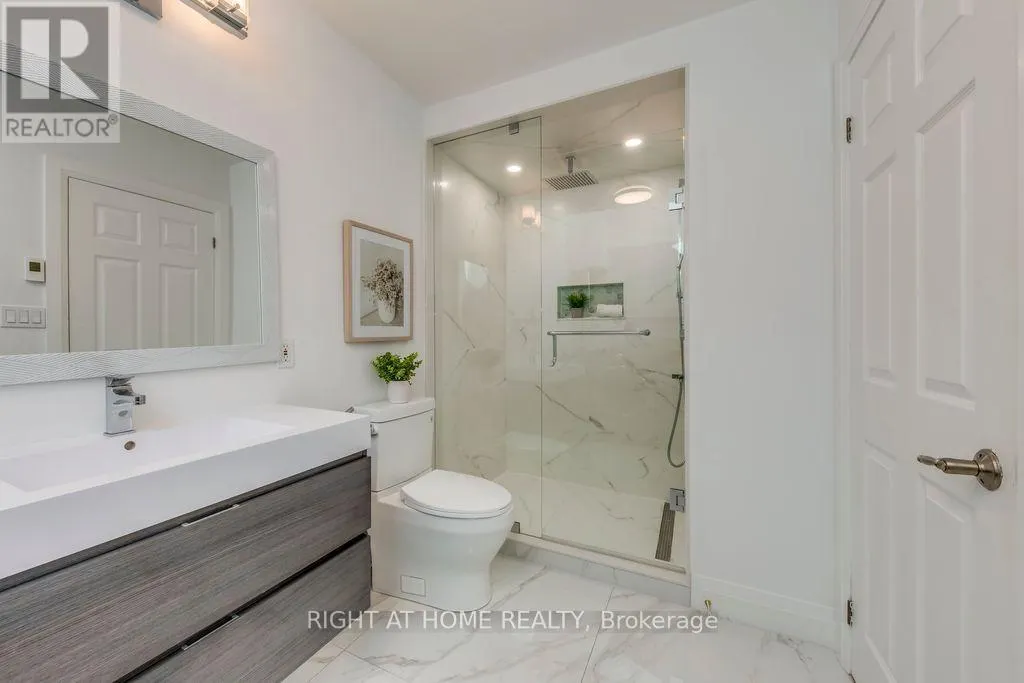 43 SOUTH KINGSWAY
