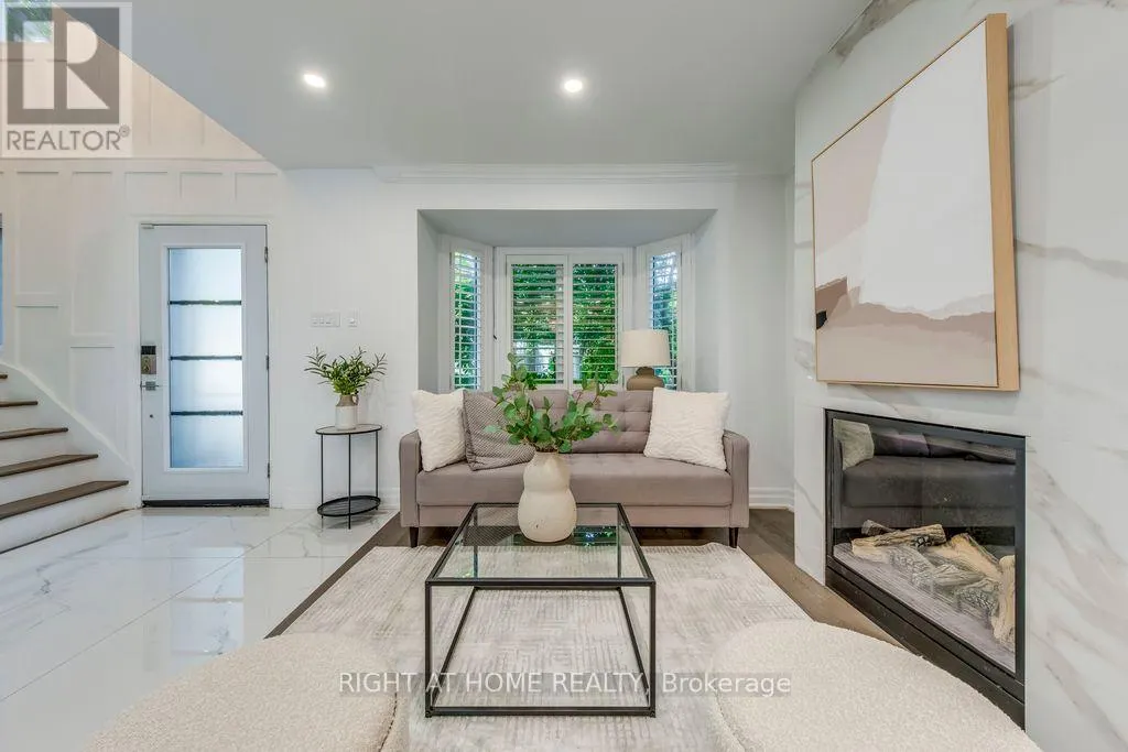 43 SOUTH KINGSWAY