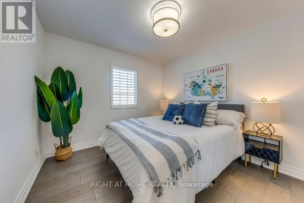 43 SOUTH KINGSWAY