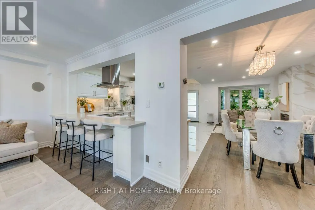 43 SOUTH KINGSWAY
