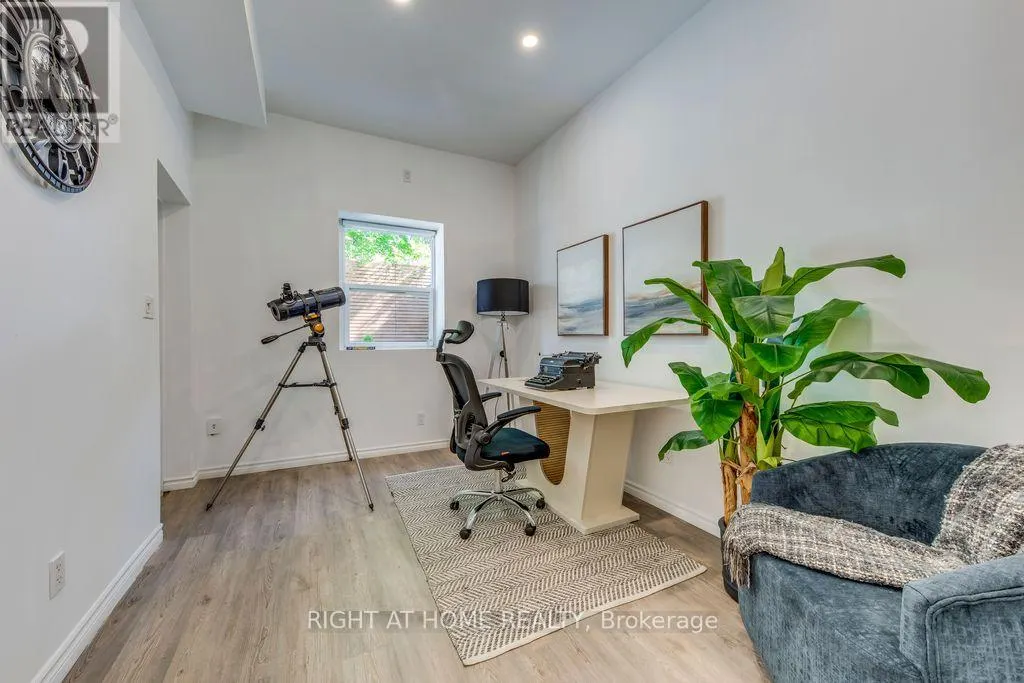 43 SOUTH KINGSWAY