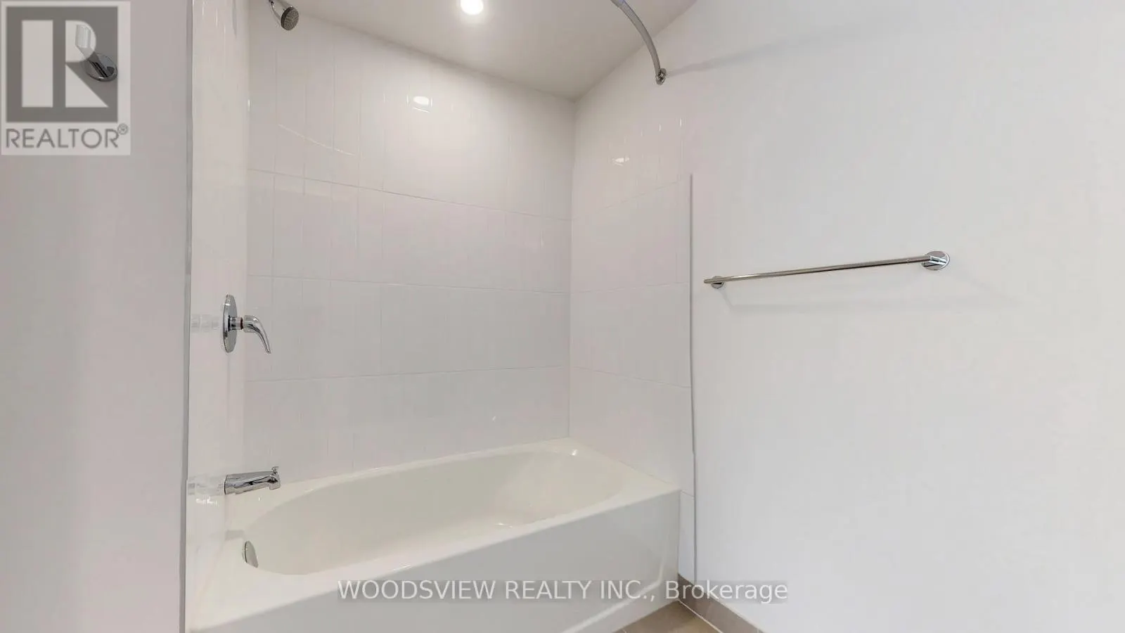 2005 - 185 ENFIELD PLACE