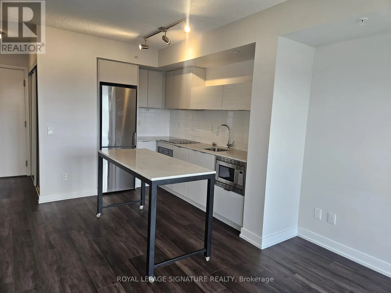 1603 - 20 THOMAS RILEY ROAD