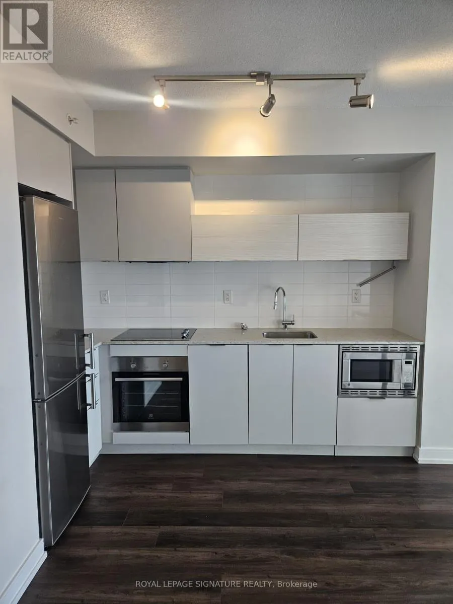1603 - 20 THOMAS RILEY ROAD