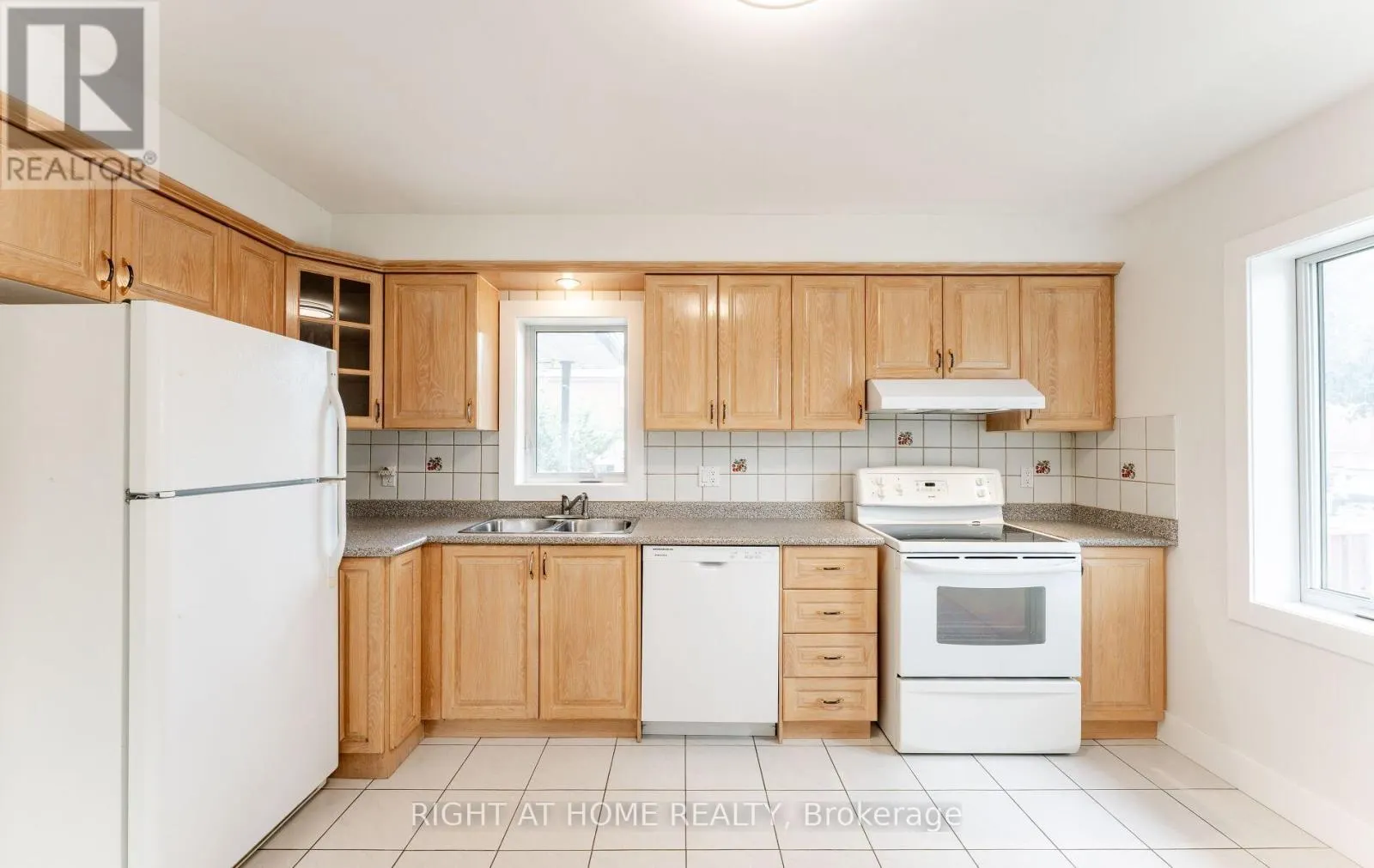 22 PLEASANT HOME BOULEVARD