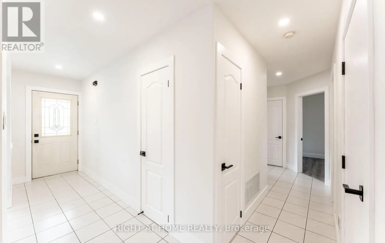 22 PLEASANT HOME BOULEVARD
