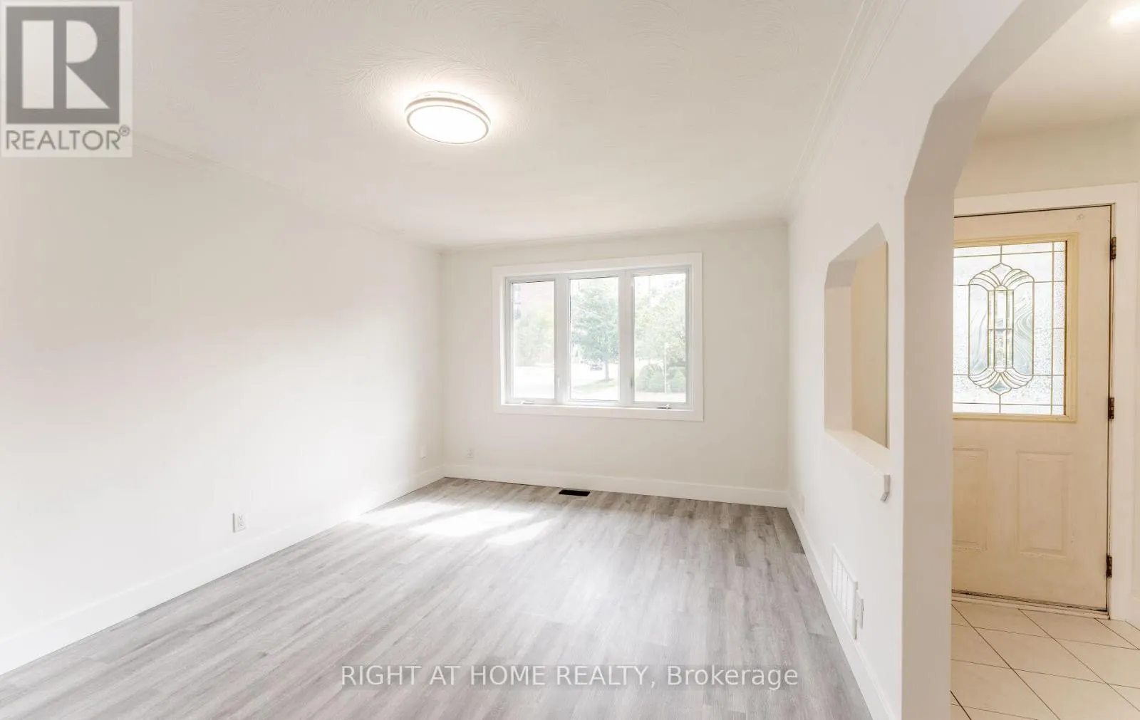 22 PLEASANT HOME BOULEVARD