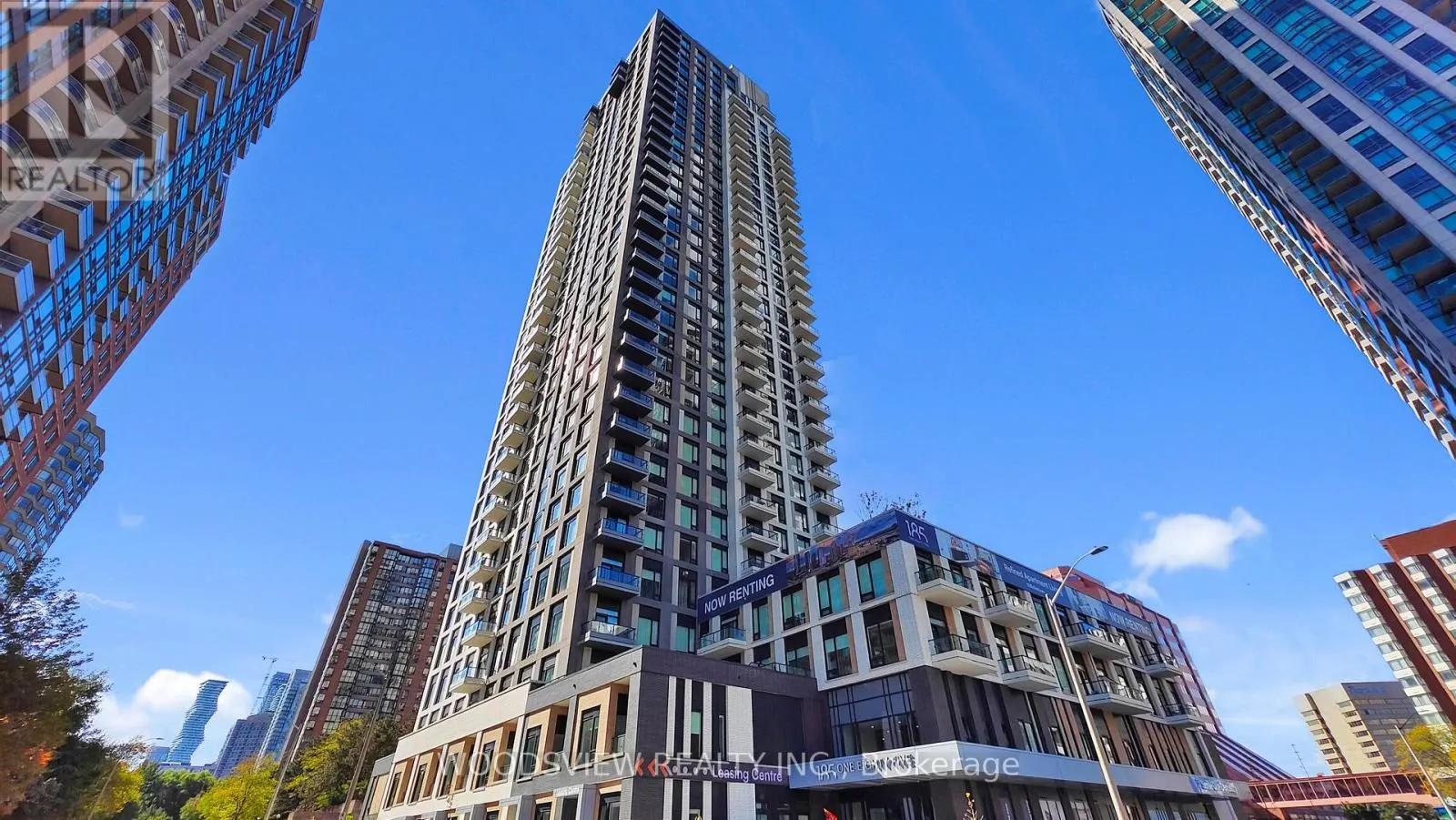 2709 - 185 ENFIELD PLACE