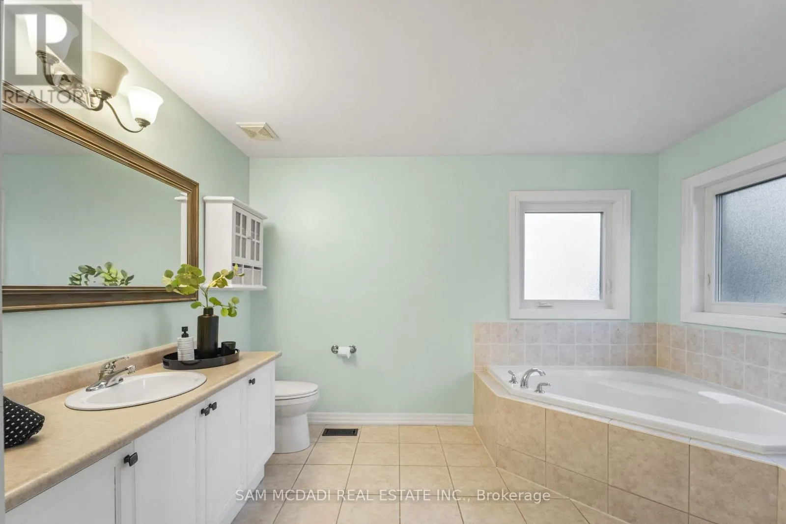 57 MILFOIL STREET