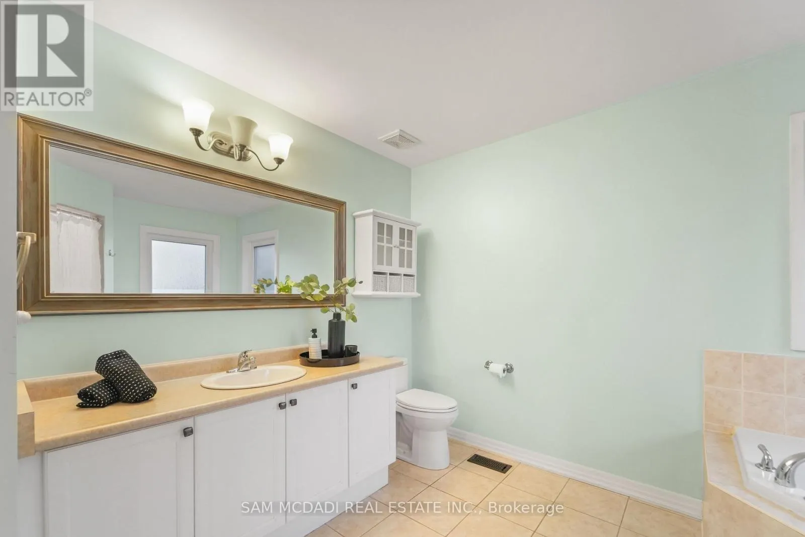 57 MILFOIL STREET