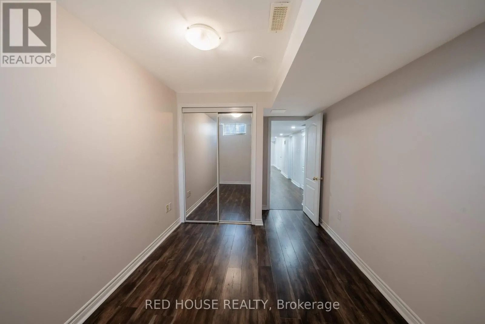 78 PASSFIELD TRAIL