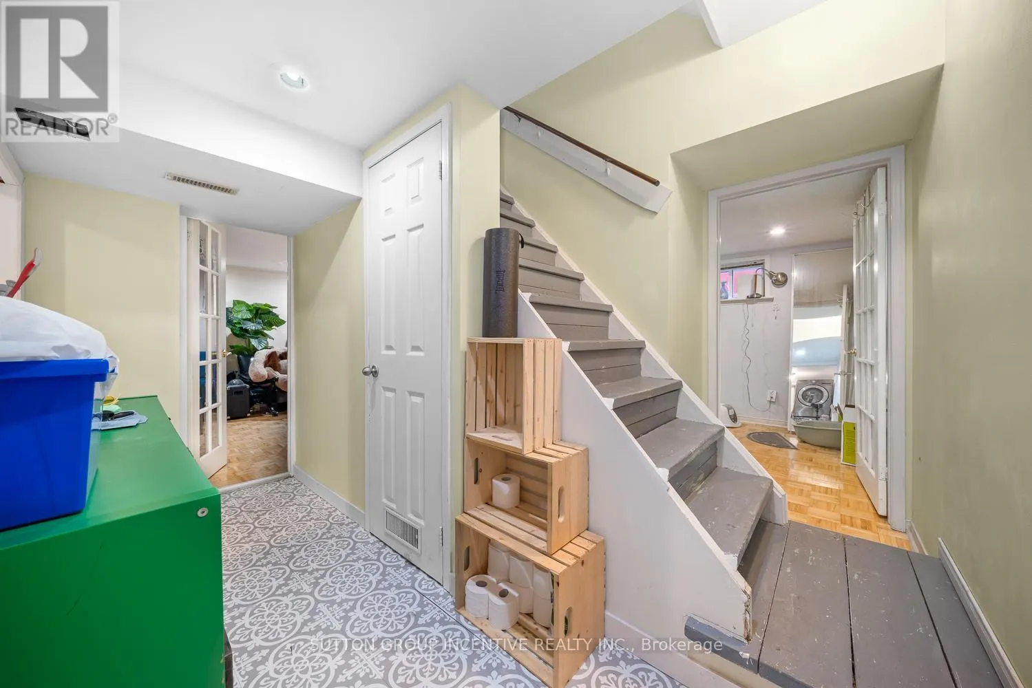 65 BARRHEAD CRESCENT