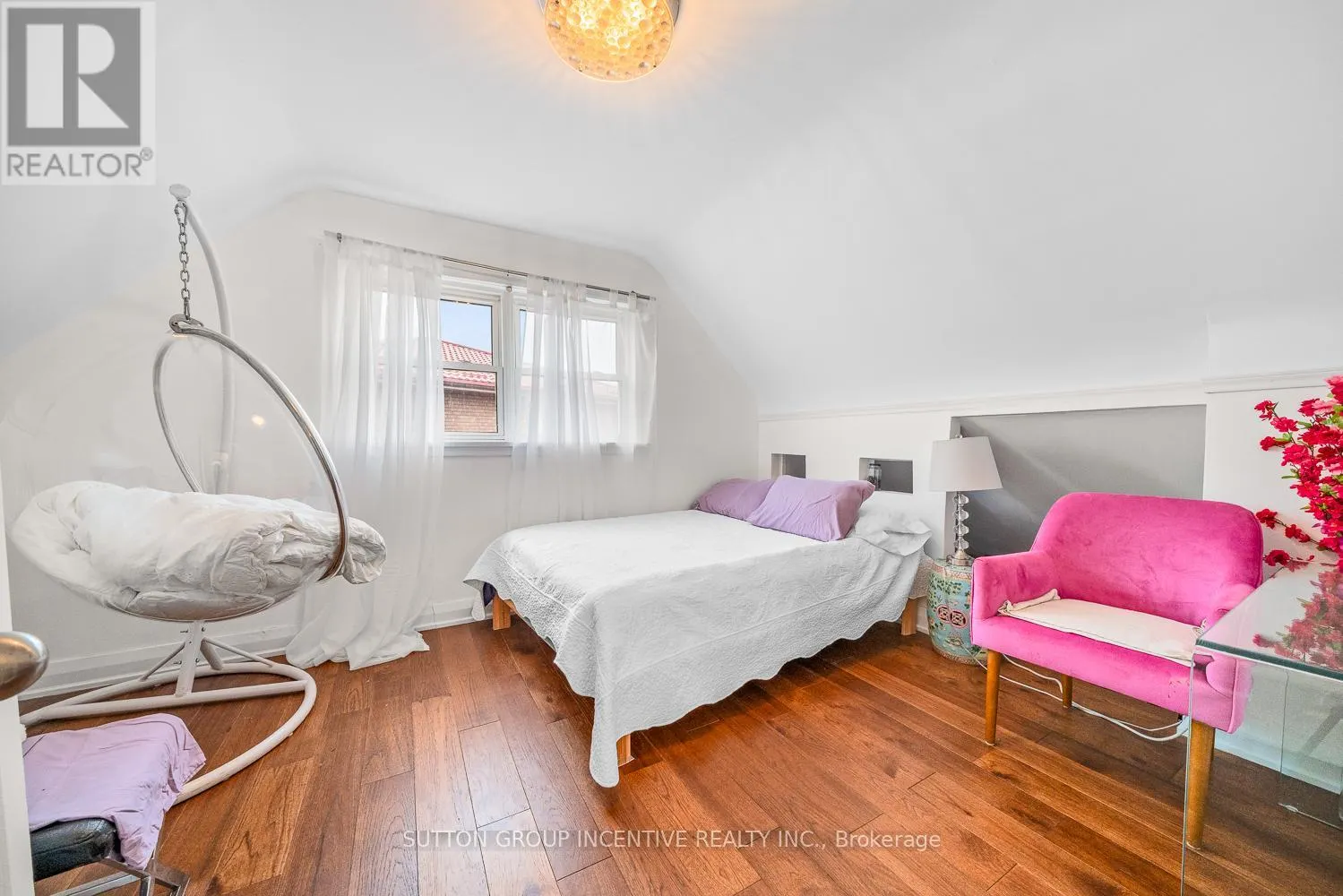 65 BARRHEAD CRESCENT
