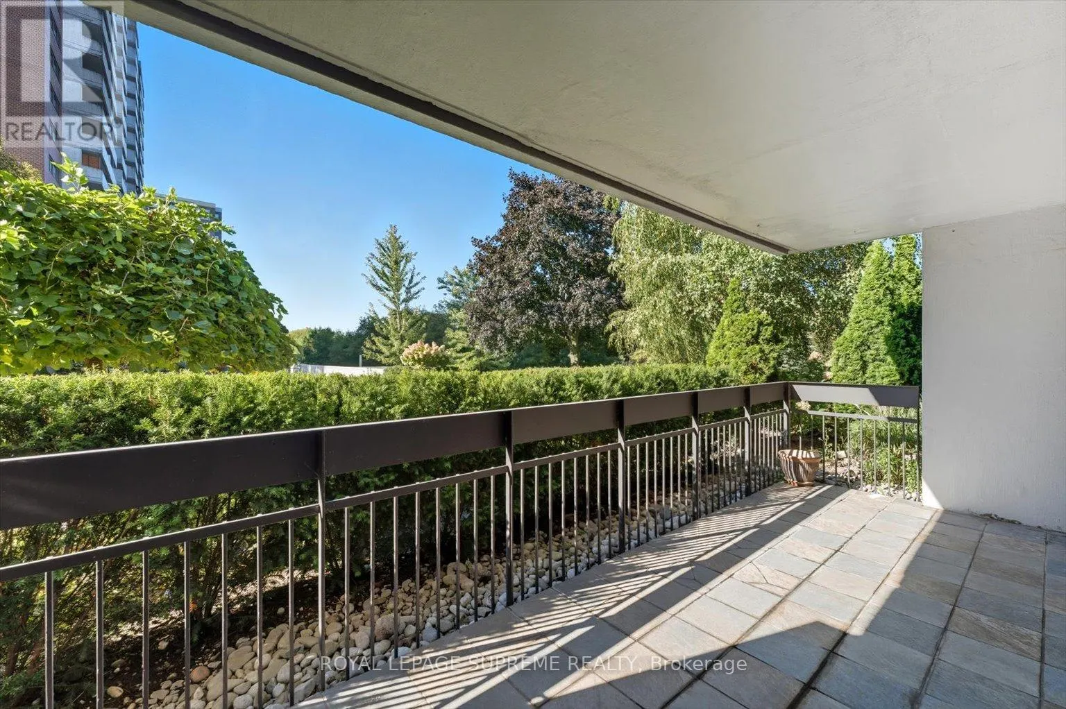 107 - 270 SCARLETT ROAD