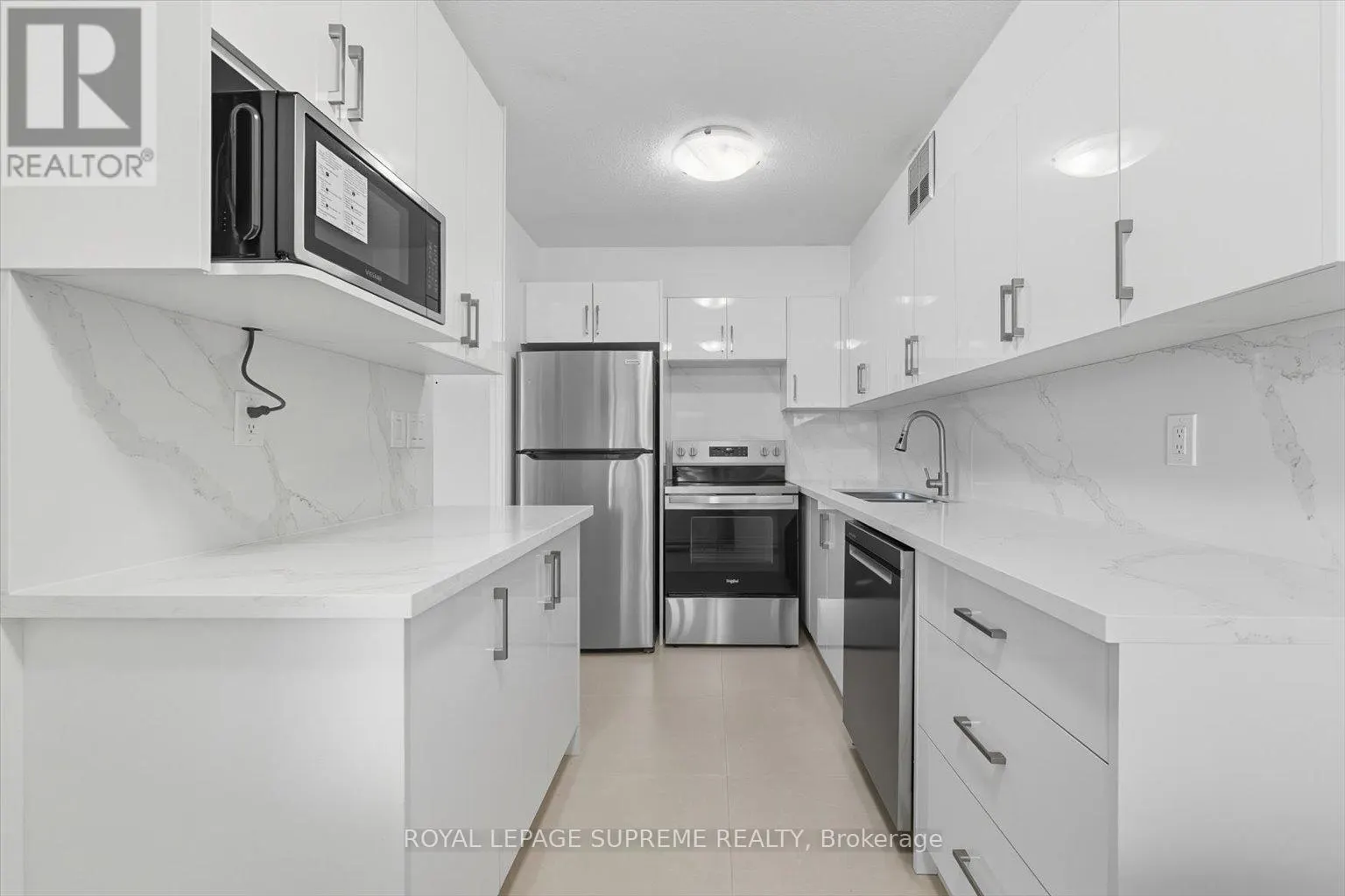 107 - 270 SCARLETT ROAD