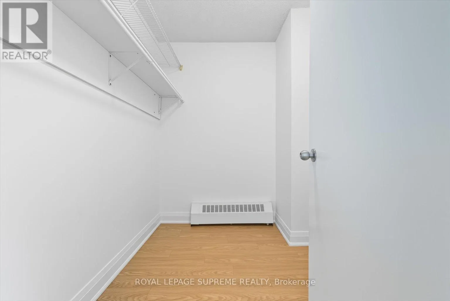 107 - 270 SCARLETT ROAD