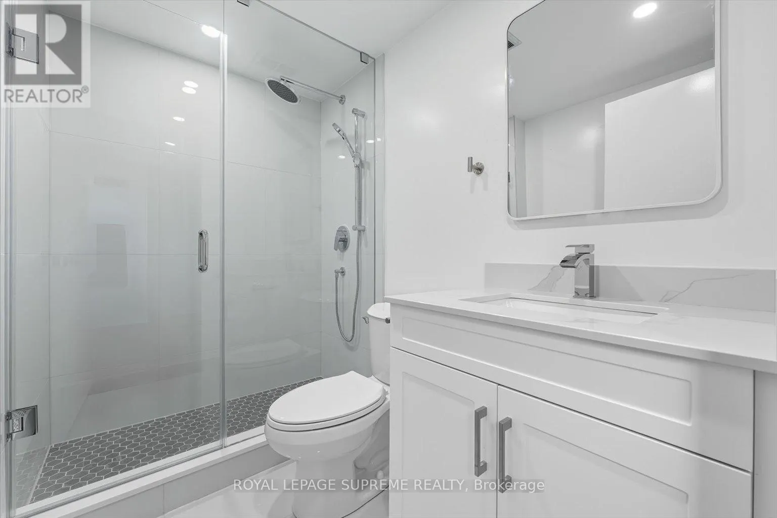 107 - 270 SCARLETT ROAD