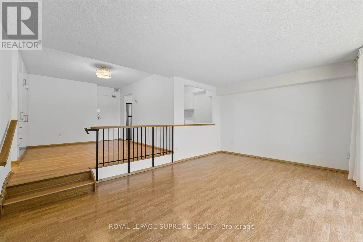 107 - 270 SCARLETT ROAD