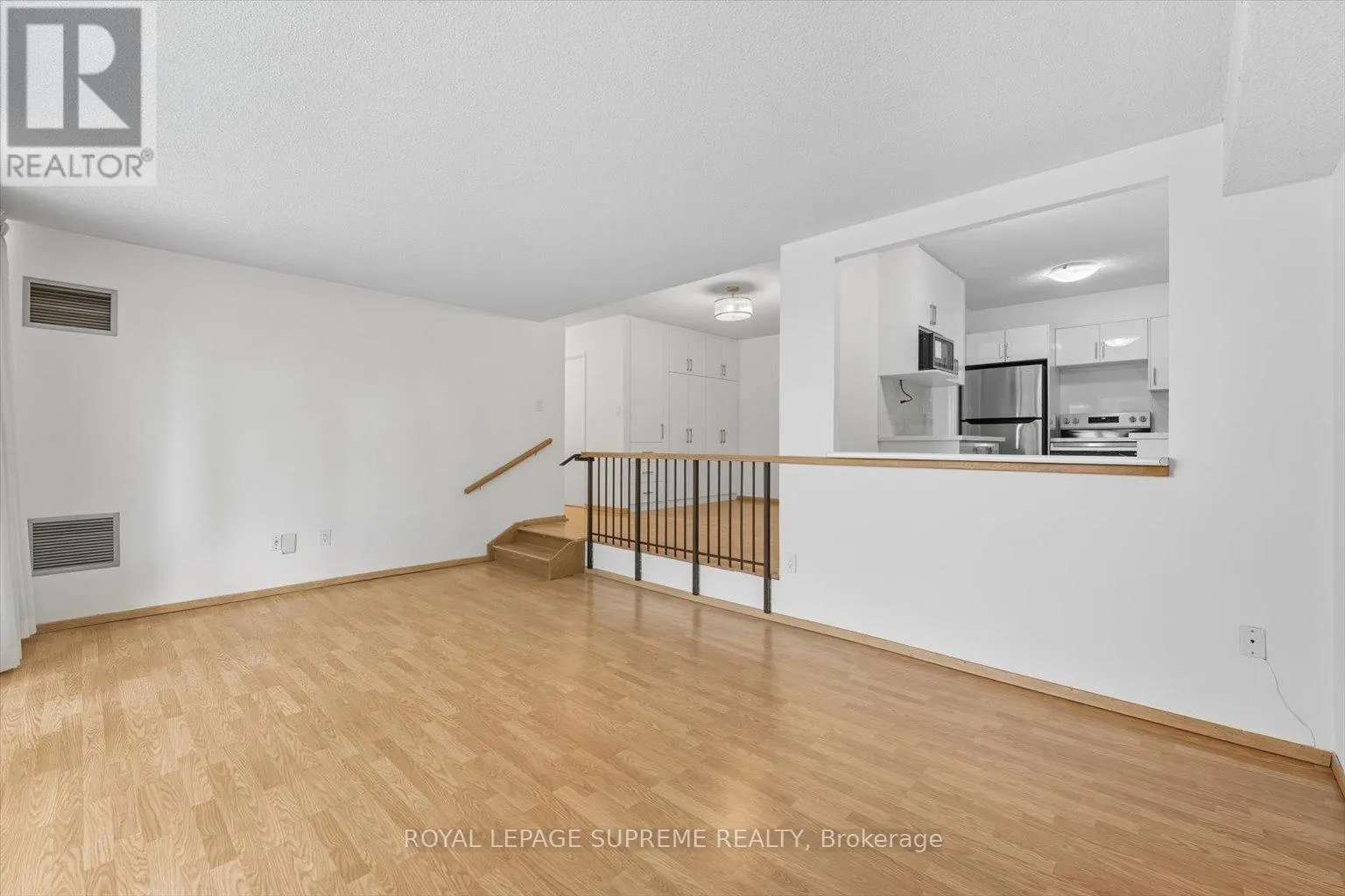 107 - 270 SCARLETT ROAD