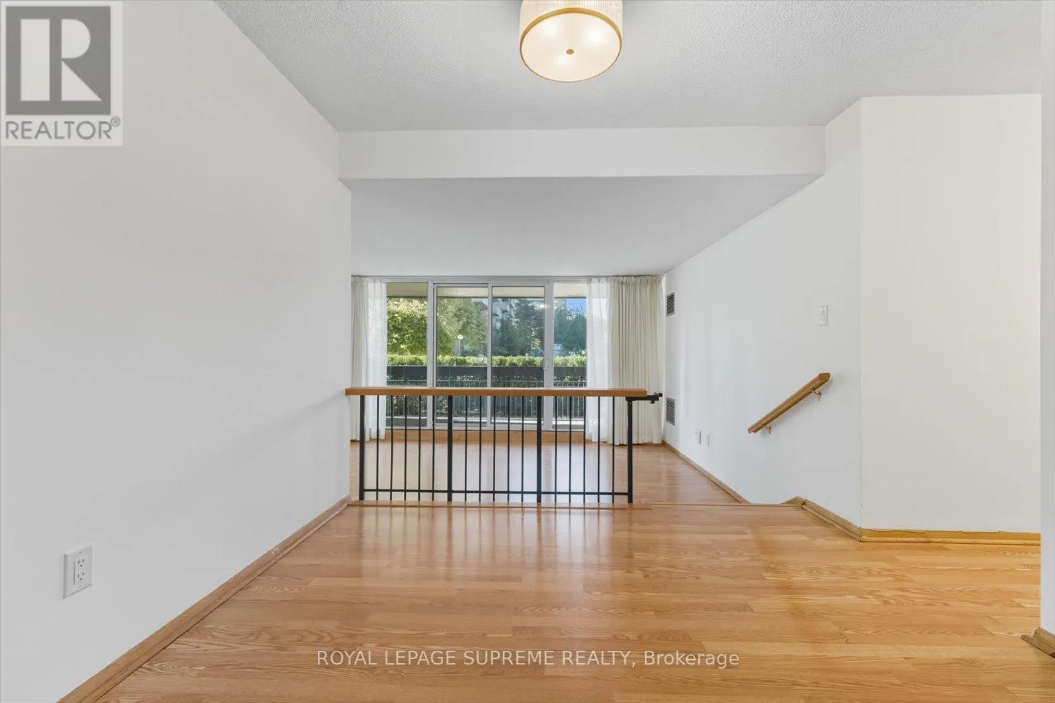 107 - 270 SCARLETT ROAD