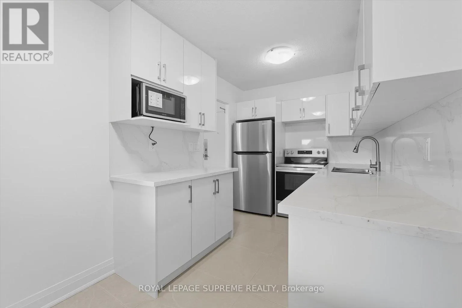 107 - 270 SCARLETT ROAD