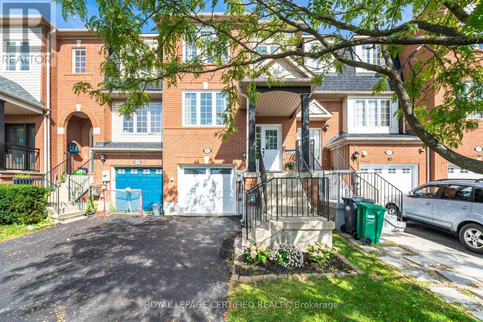 123 DUNLOP COURT