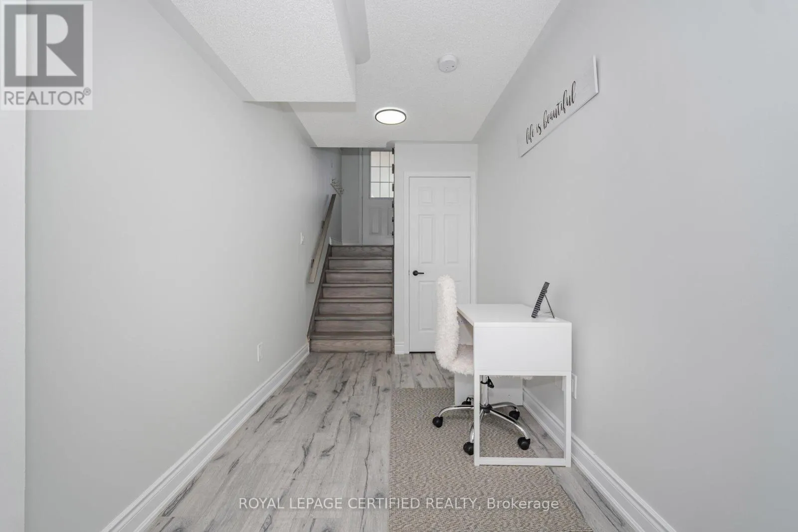 123 DUNLOP COURT