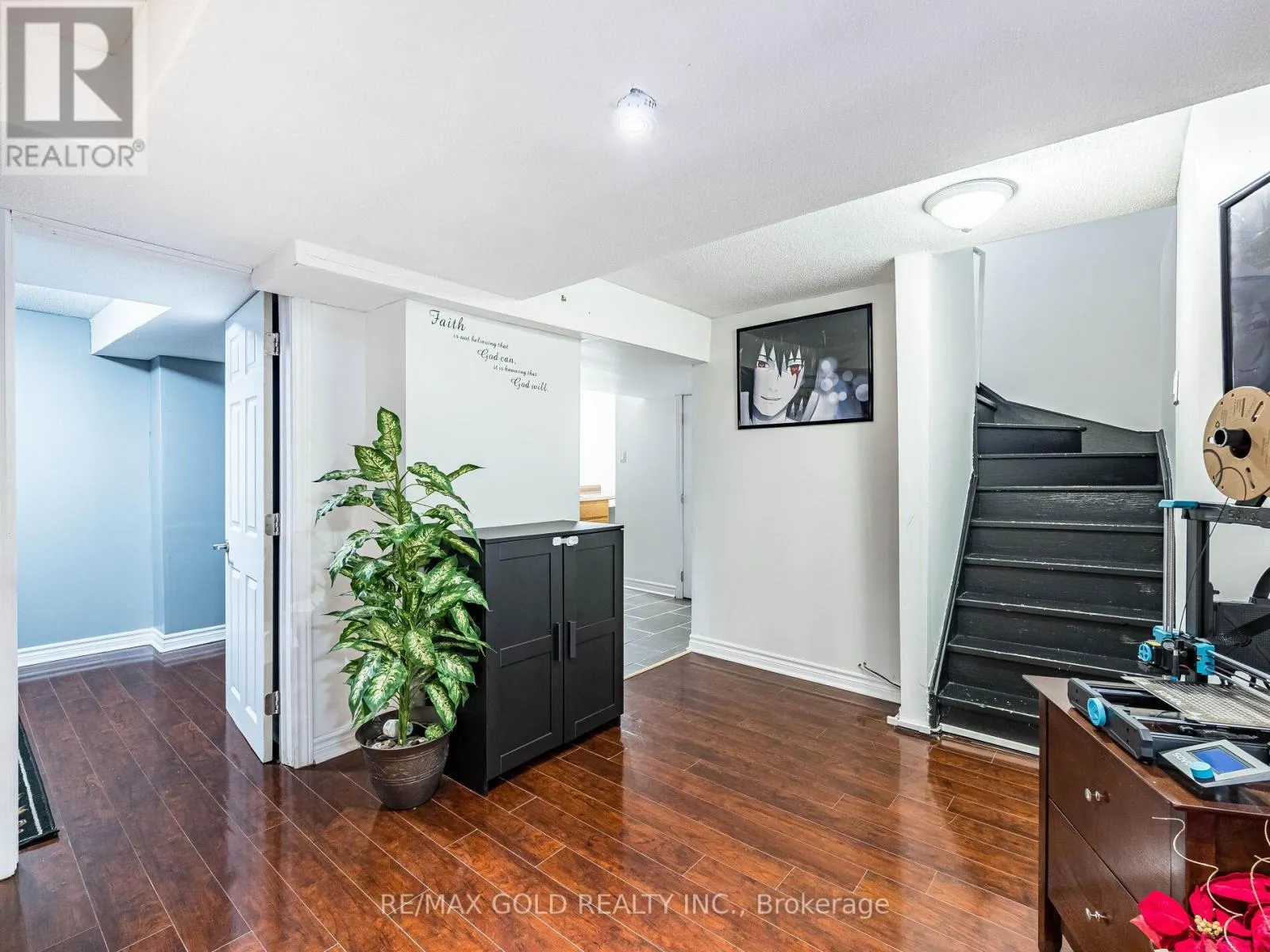 43 SUNNYVIEW ROAD