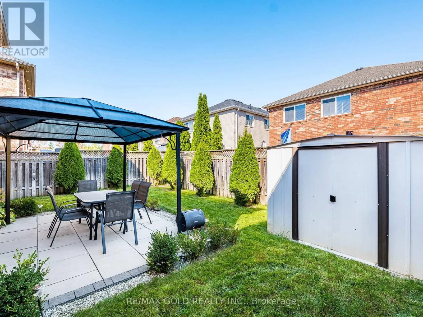 43 SUNNYVIEW ROAD