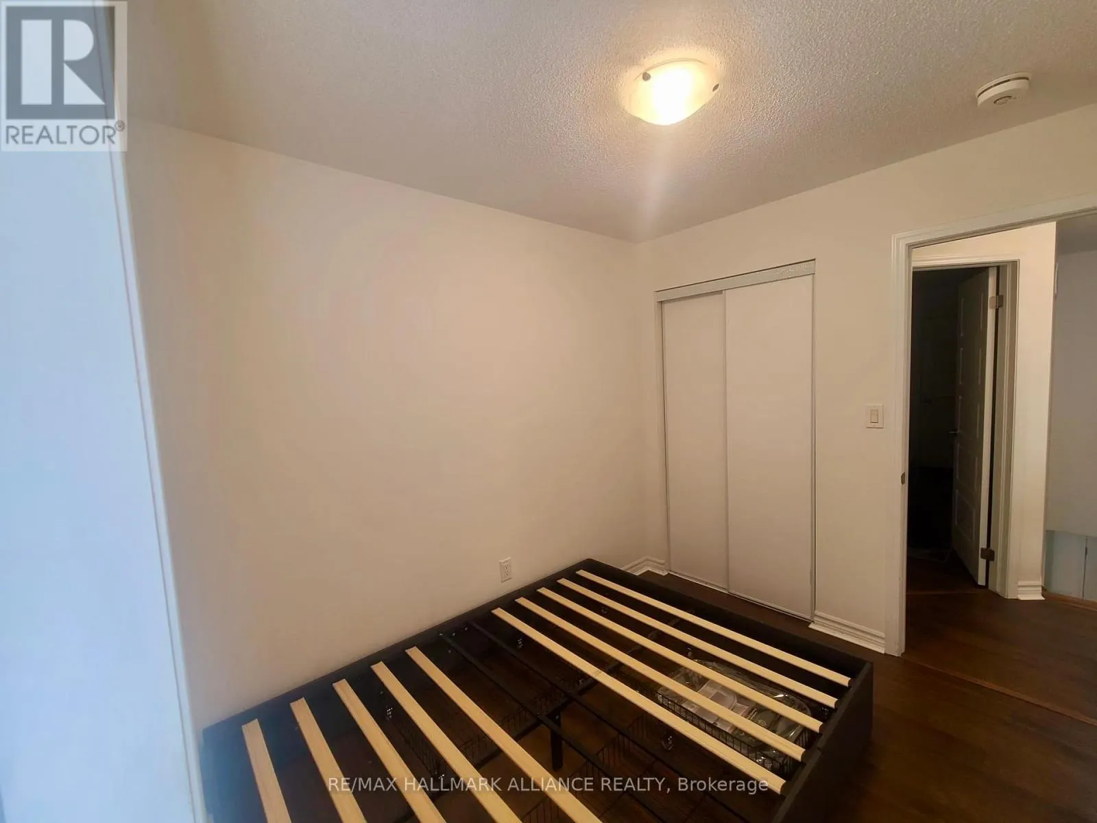 65 - 1000 ASLETON BOULEVARD