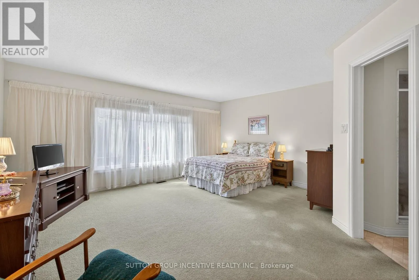 21 HARTFORD TRAIL
