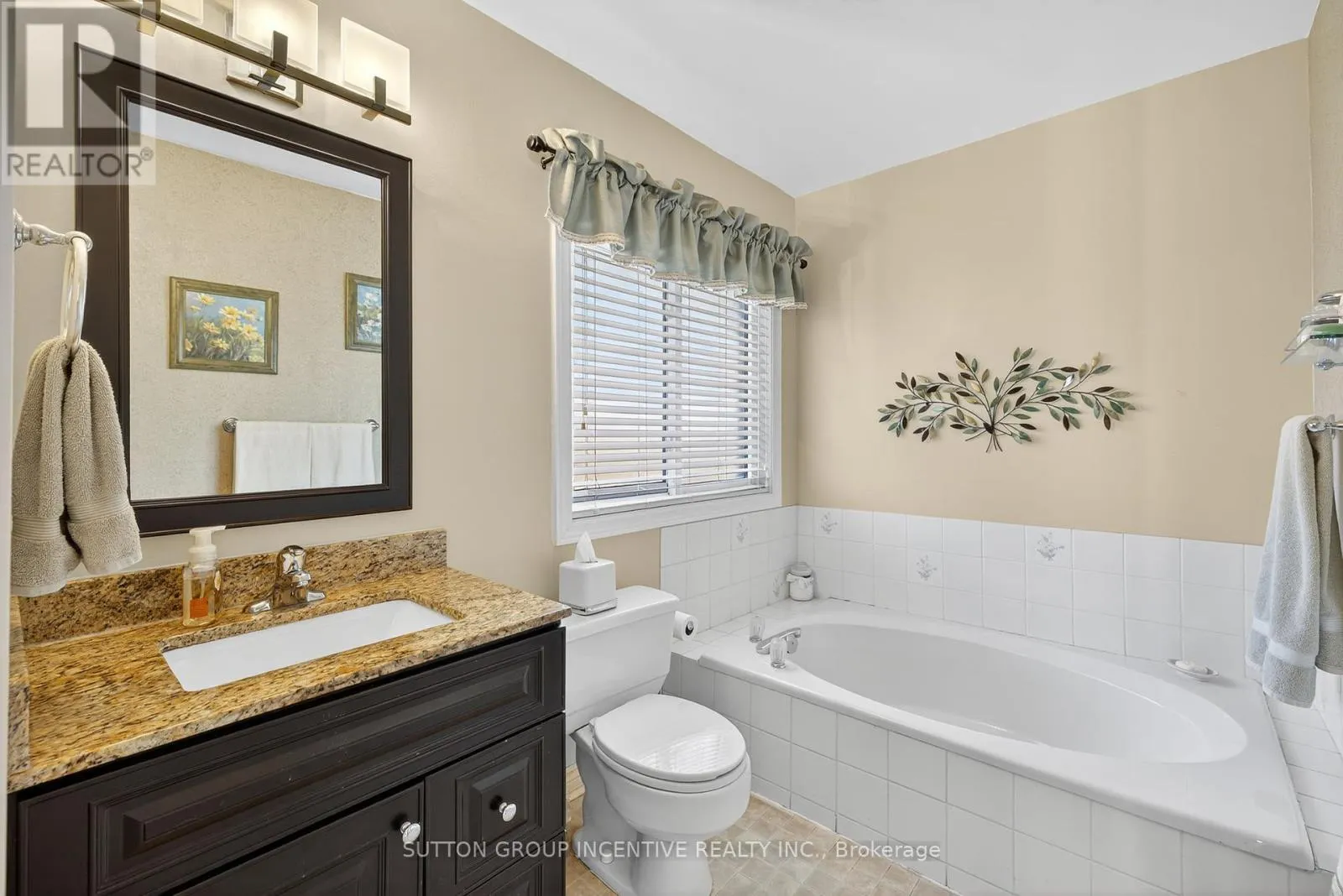 21 HARTFORD TRAIL