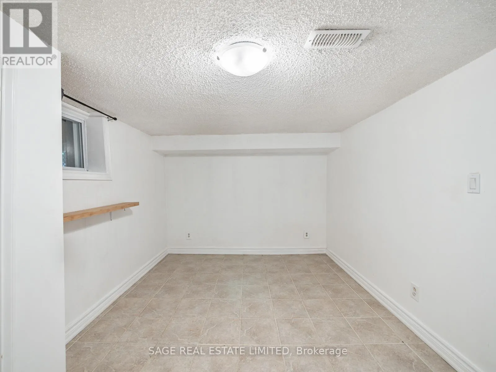 BASEMENT - 17 HUGO AVENUE