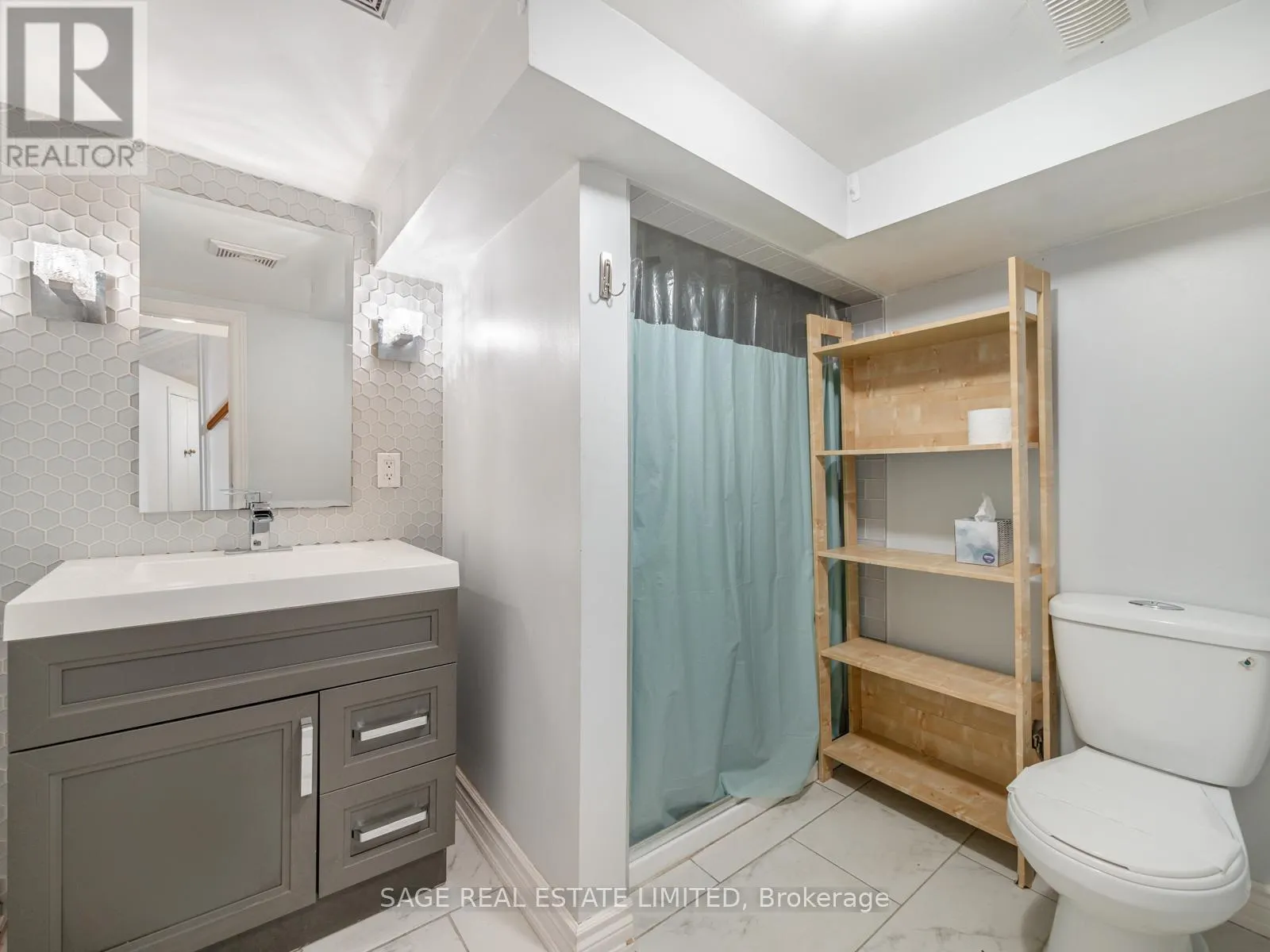 BASEMENT - 17 HUGO AVENUE