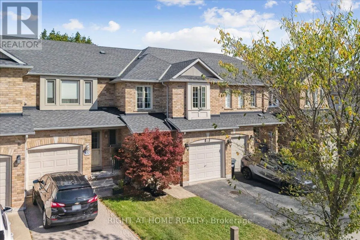 555 TAYLOR CRESCENT