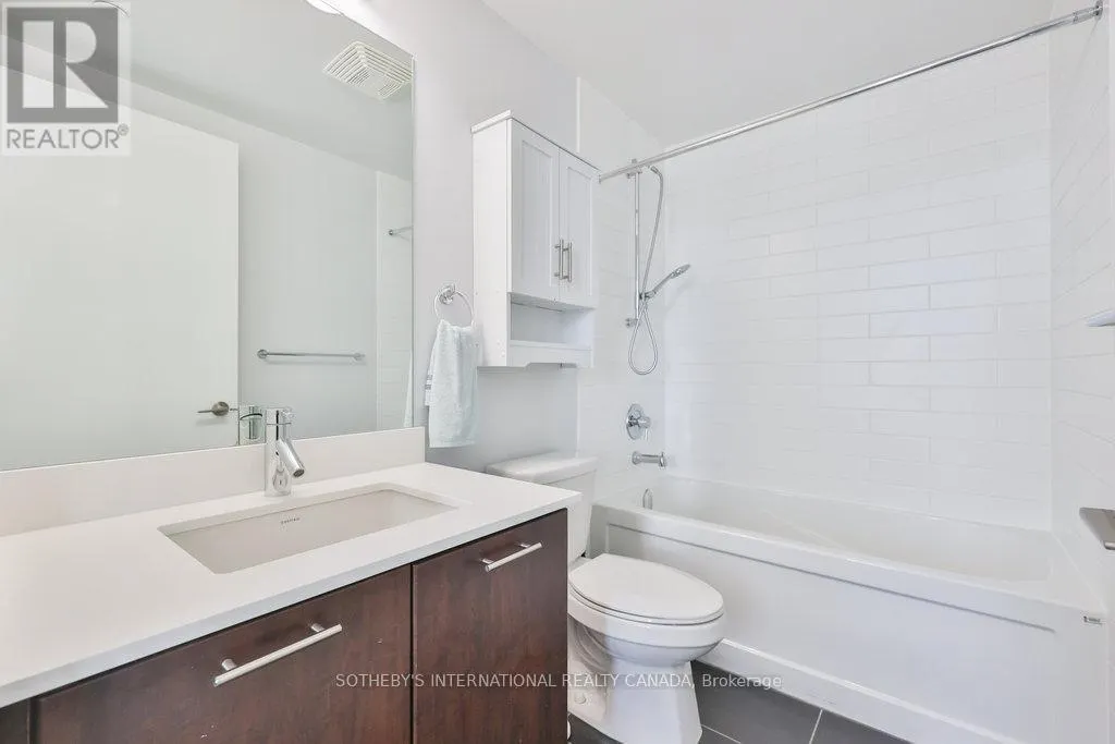 1803 - 2212 LAKE SHORE BOULEVARD W
