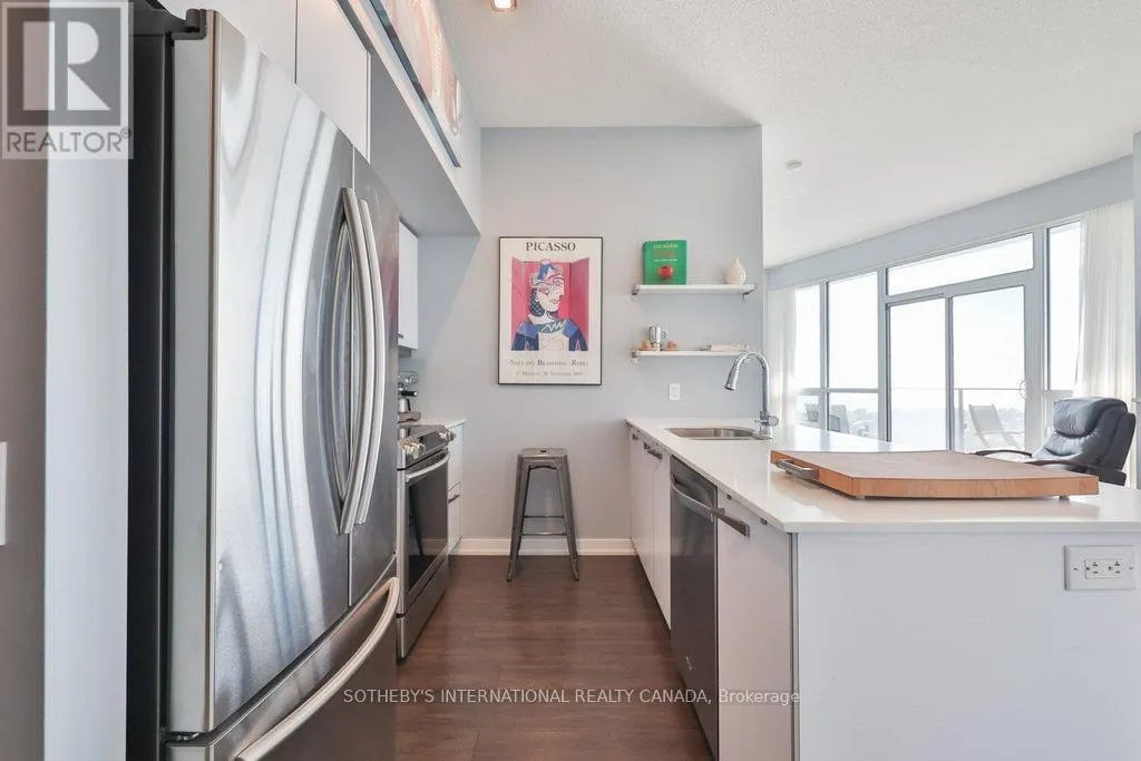 1803 - 2212 LAKE SHORE BOULEVARD W