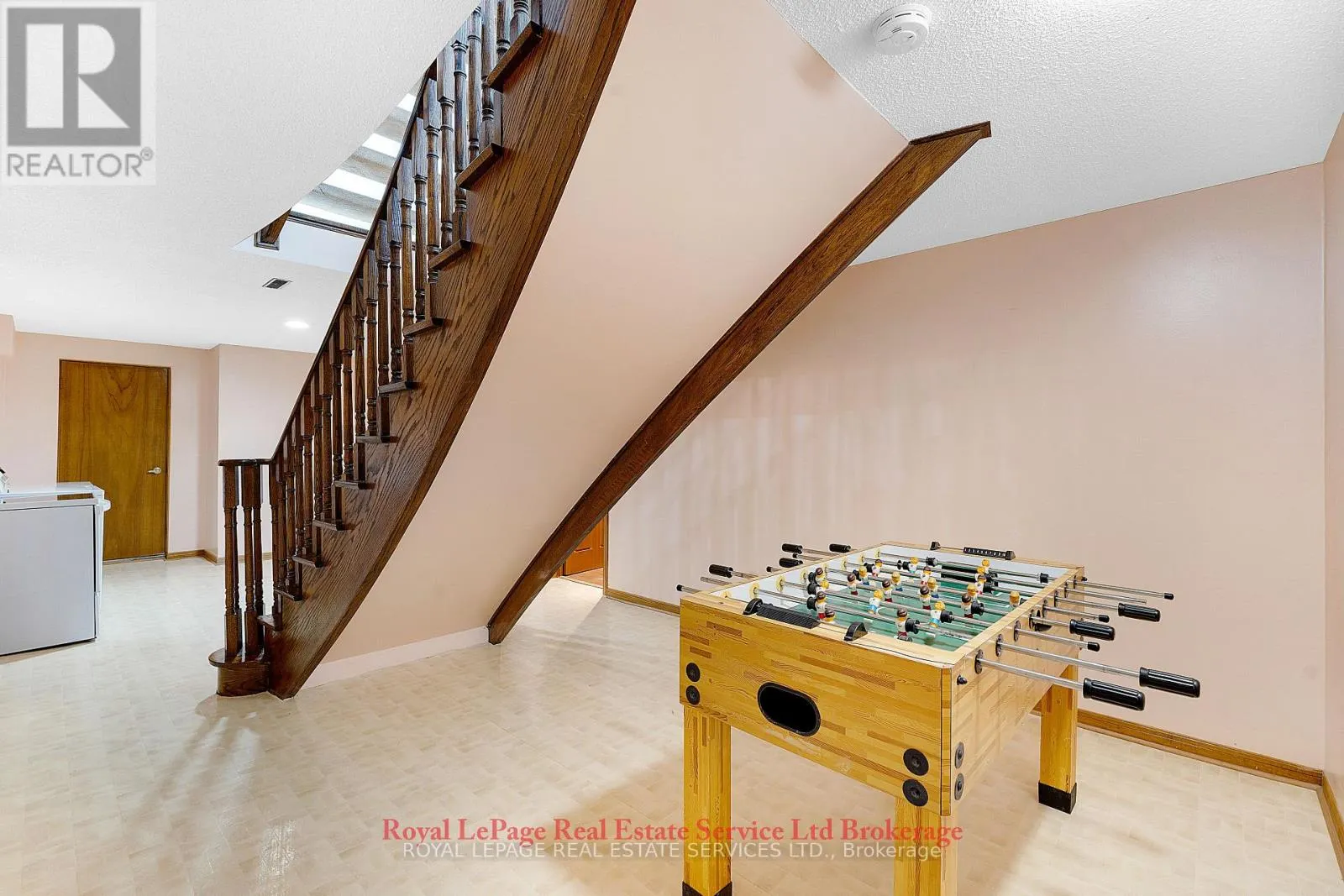 2088 KEMPTON PARK DRIVE
