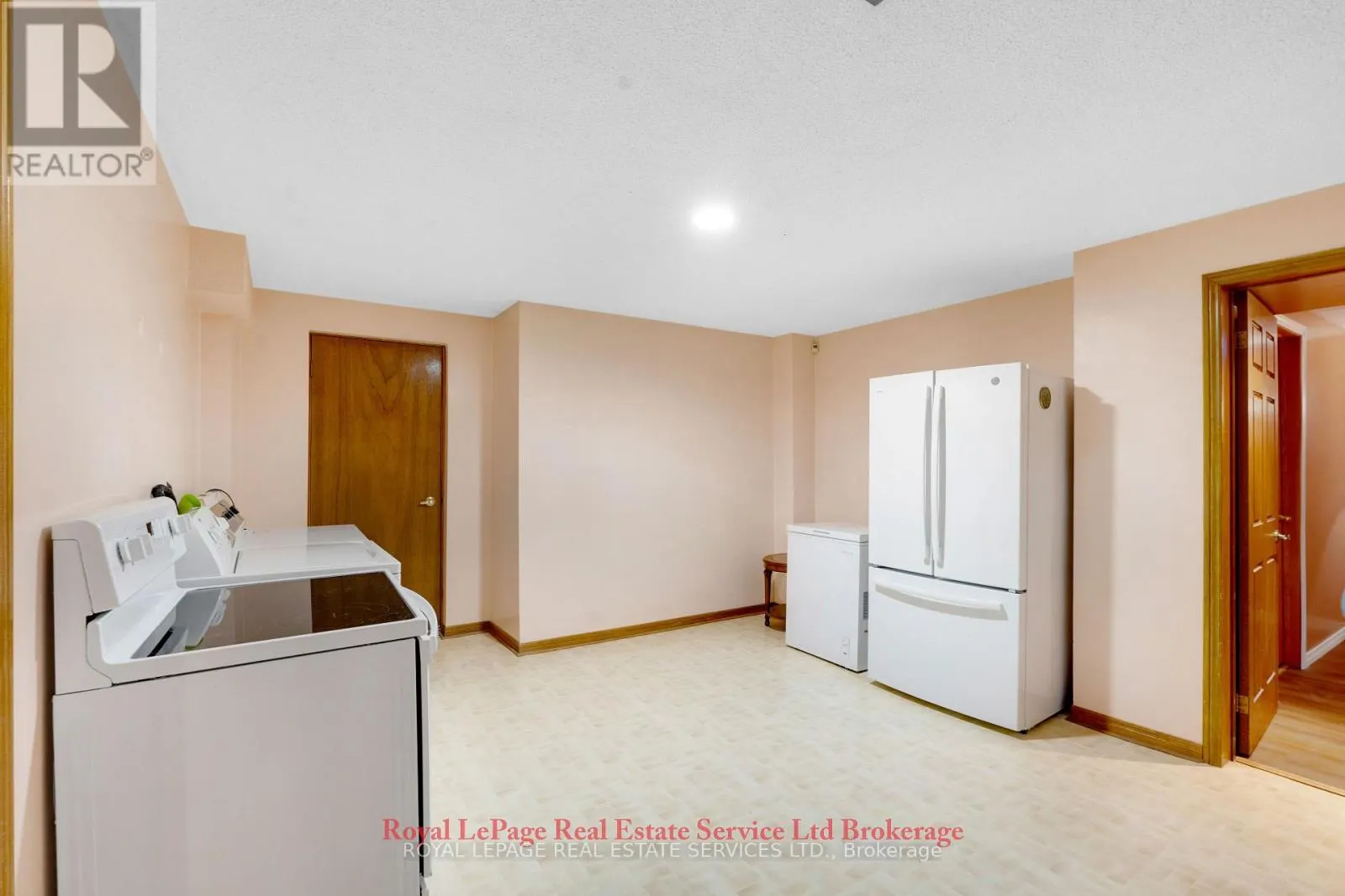 2088 KEMPTON PARK DRIVE