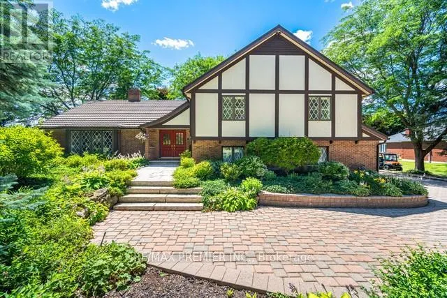 18 INGLEVIEW DRIVE