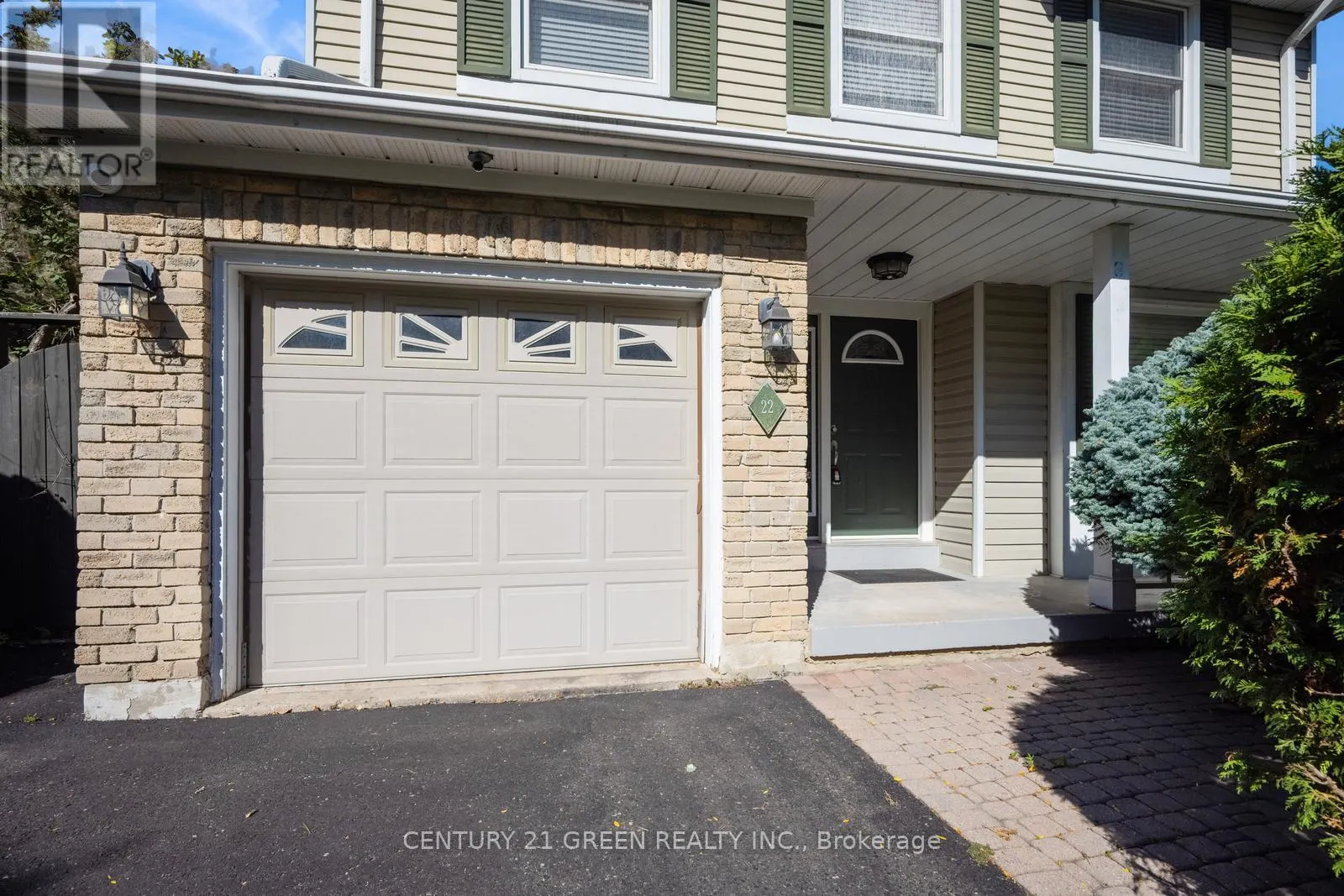 22 DAVENRICH COURT